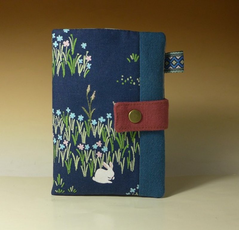 Multifunctional Passport Holder / long cloth folder*grass rabbit* - ที่เก็บพาสปอร์ต - งานปัก 