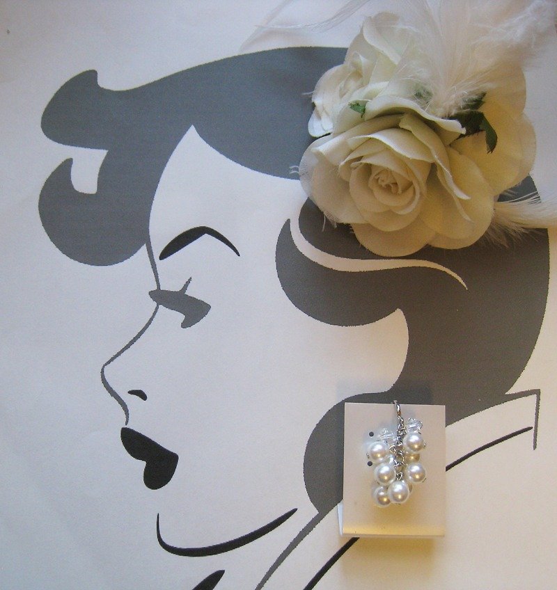 Silky Pearl & Swarovski Crystal Earrings / SMC : White - 耳環/耳夾 - 珍珠 白色