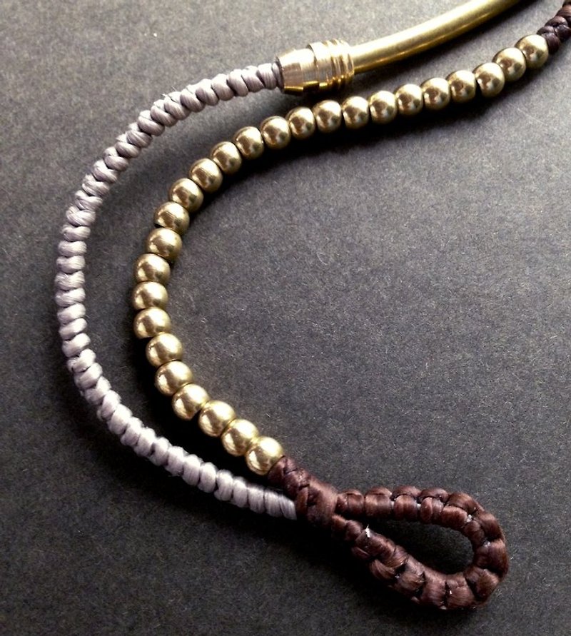 ◆◆ Sugar Nok ◆◆ Double color series. Hand-knitted wax cord bracelet brass - สร้อยข้อมือ - โลหะ สีดำ