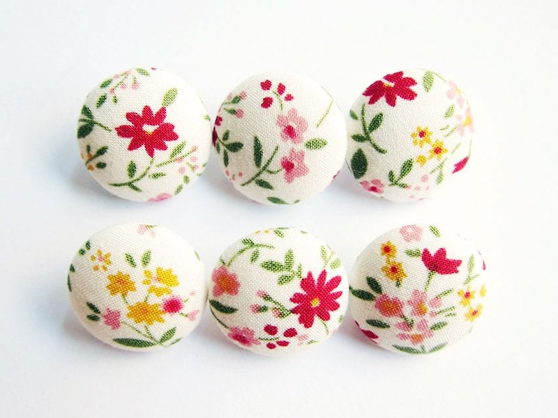 Cloth button button knitting sewing handmade material small floral DIY material - เย็บปัก/ถักทอ/ใยขนแกะ - ผ้าฝ้าย/ผ้าลินิน สีแดง