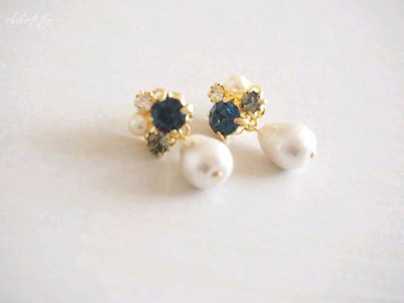 Cotton Pearl Bijou Earrings (Montana) - ต่างหู - โลหะ 