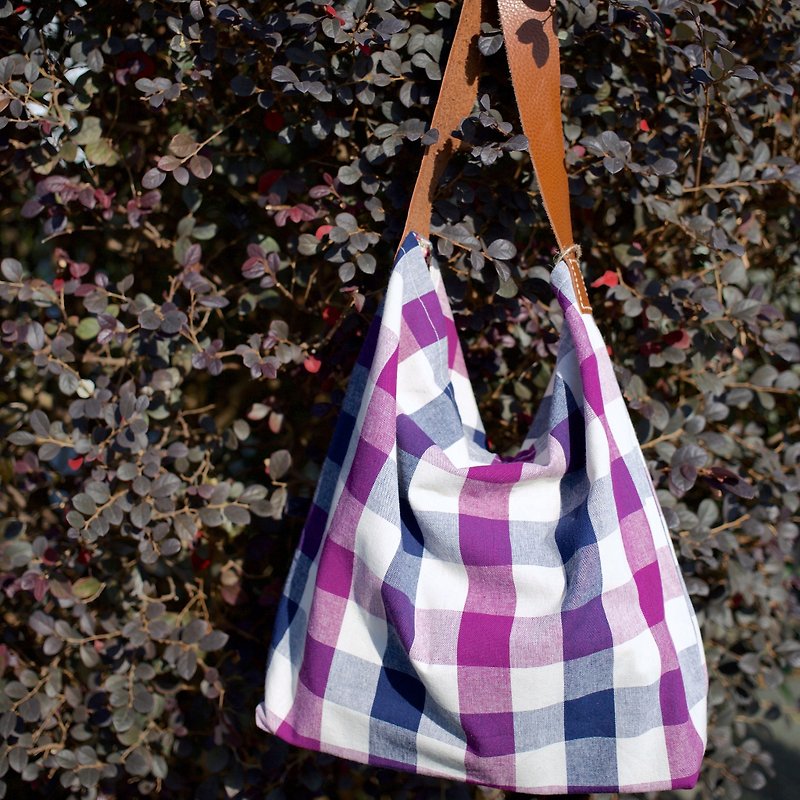 Double sided reversible shoulder bag with brown leather strap (Purple checkered print with purple Liberty floral print) - Messenger Bags & Sling Bags - Other Materials Purple