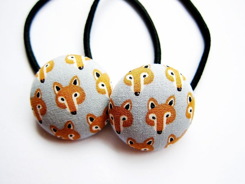 Children's hair accessories hand-made cloth bag button hair bundle hair ring Mr. Fox elastic band hair ring a set of two - เครื่องประดับผม - ผ้าฝ้าย/ผ้าลินิน สีเทา