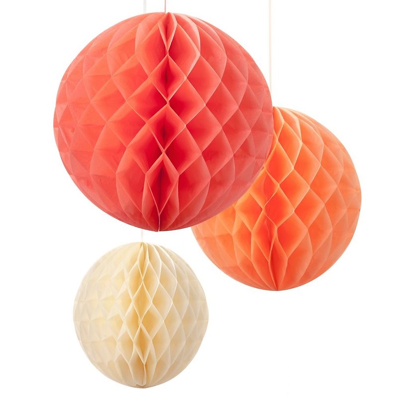 "Fun Charm § enthusiasm ball" Britain Talking Tables Party Supplies - Items for Display - Paper Multicolor
