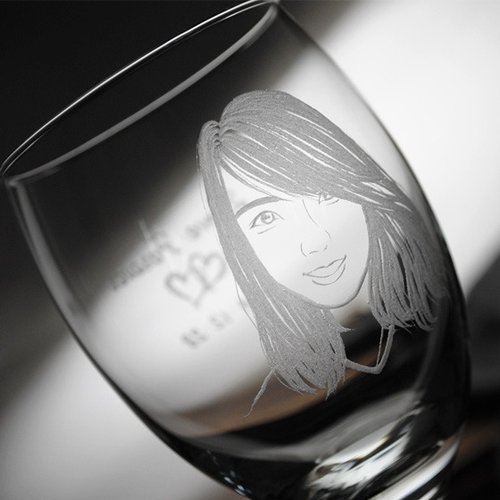 MSA玻璃雕刻 270cc【女孩肖像紅酒杯】(寫實版)雙心情人節 人像酒杯客製似顏繪