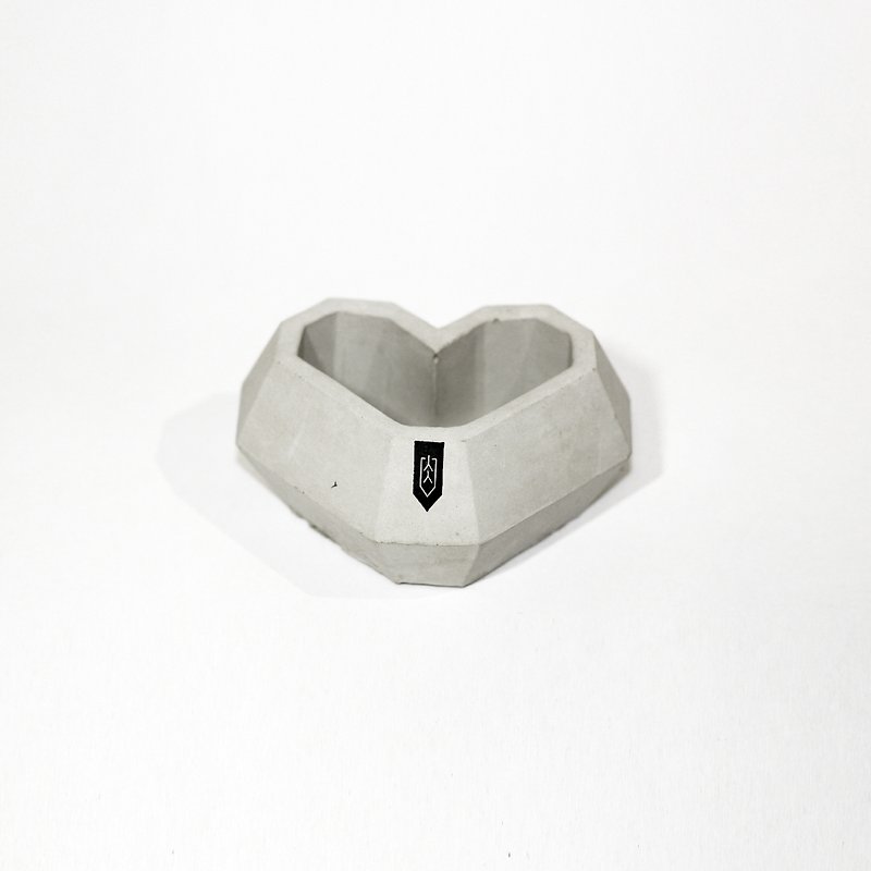 Love-Love Cement Basin - Print Out - ตกแต่งต้นไม้ - ปูน สีเทา