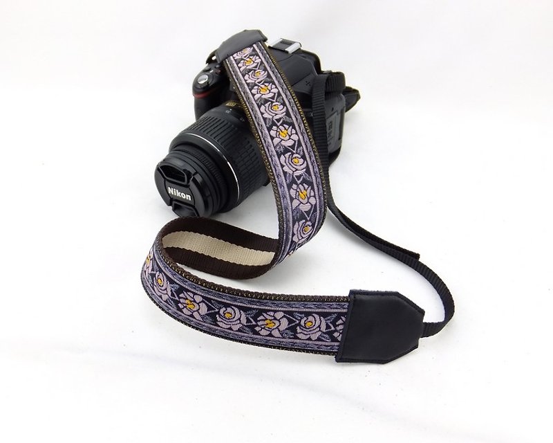 相機背帶 個性客製 可印字 真皮拼接 刺繡花紋  民族風013 - 相機帶/腳架 - 真皮 紫色
