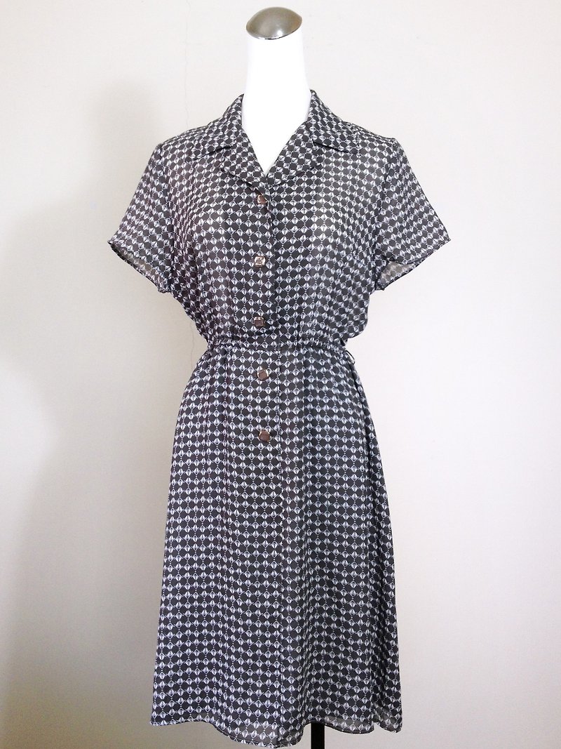 Ping-pong vintage [vintage dress / geometric chiffon short-sleeved vintage dress] foreign high-back selection of retro VINTAGE - ชุดเดรส - วัสดุอื่นๆ หลากหลายสี