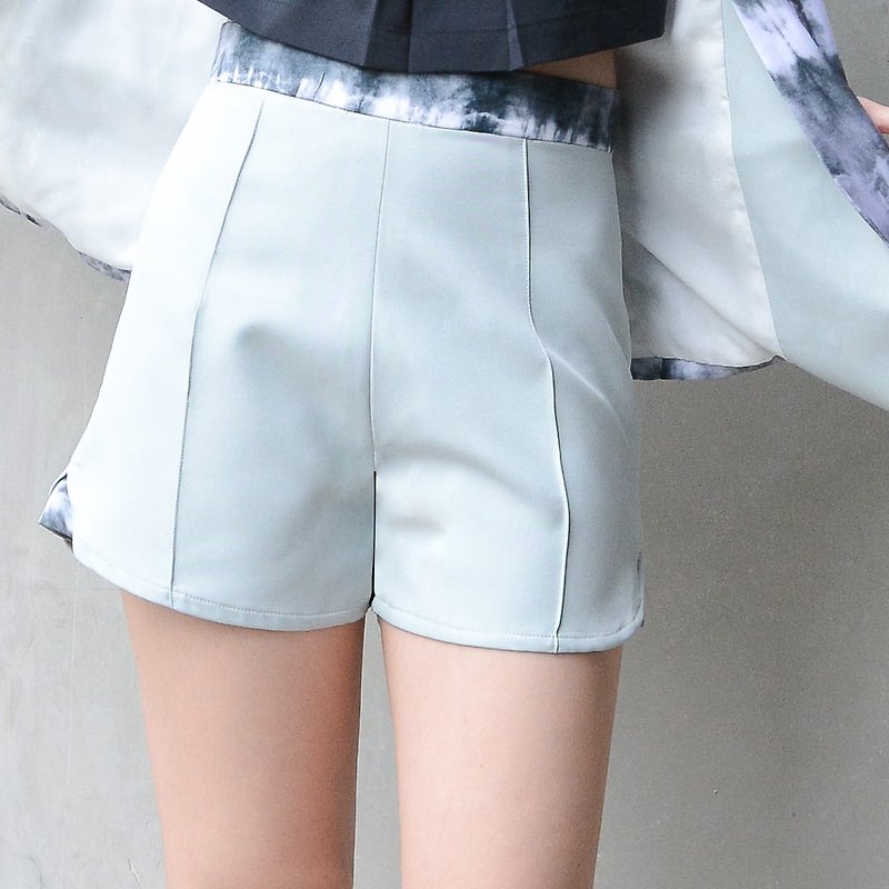 鐵灰藍紮染短褲（Curvy Shorts） - 女長褲 - 其他材質 藍色