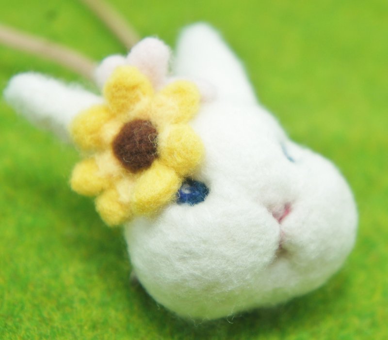 [Hairy rabbit] sheepskin sunflower rabbit necklace / brooch dual-purpose custom - สร้อยคอ - ขนแกะ 