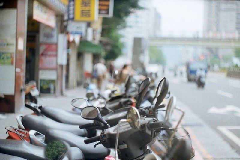Film Photography Postcard - Taipei Series - Scooters - Cards & Postcards - Paper Gray