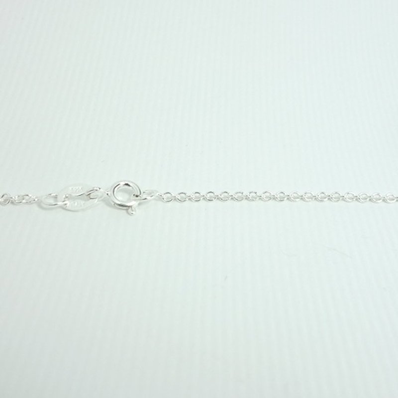 - Silver necklace - fine model, 18 inches wide and 1 mm (with matching pendant) - สร้อยคอ - กระดาษ 
