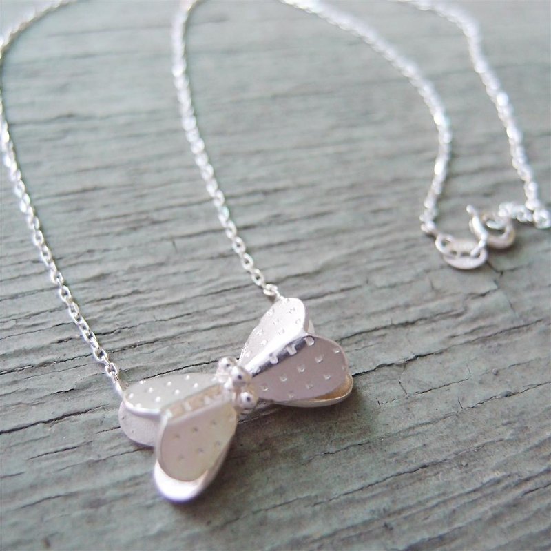 Bow sterling silver necklace - Necklaces - Other Metals 