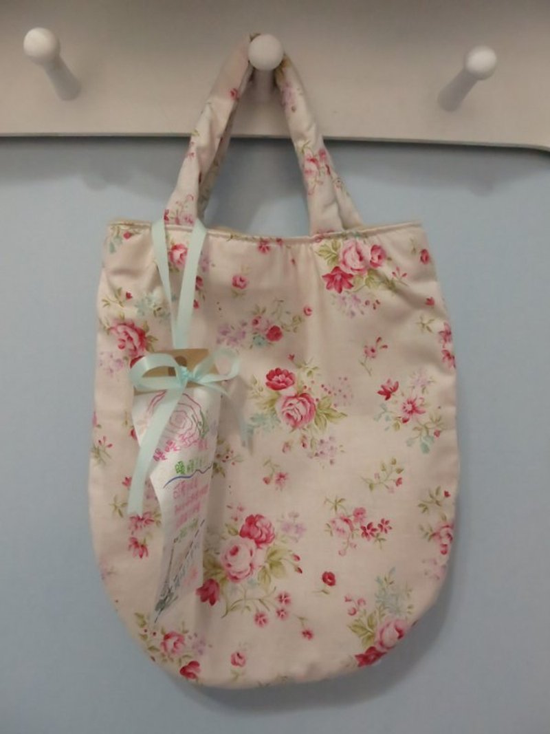 My warm hand-made bag series roses children - กระเป๋าถือ - วัสดุอื่นๆ 