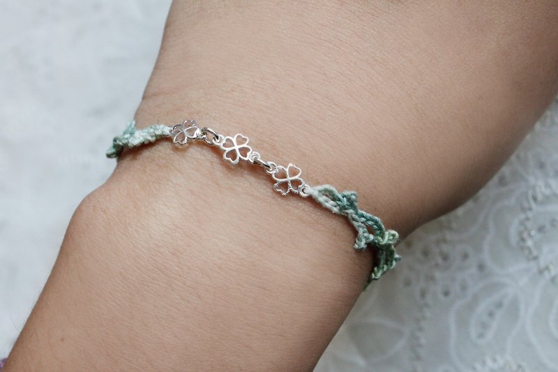Sterling silver. Mini Clover. Woven Bracelet - Bracelets - Other Materials Green