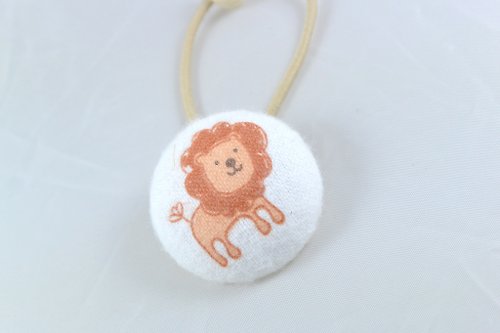 alma-handmade 手感布包釦髮束 - 獅子
