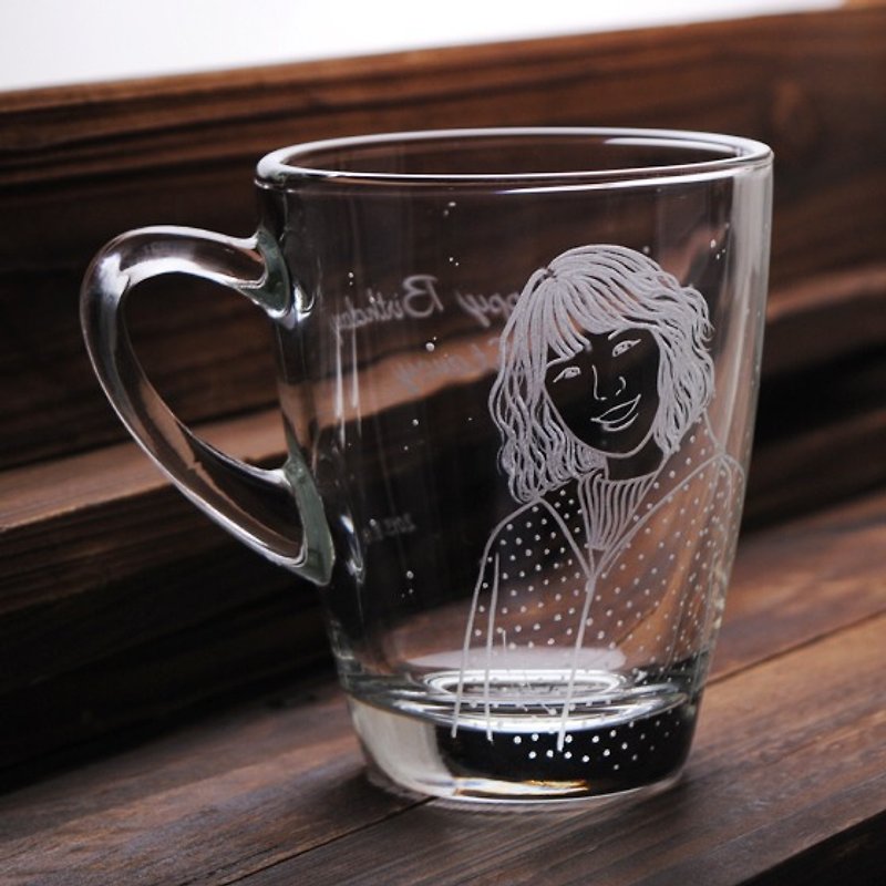 320cc【MSA肖像訂做馬克杯】(寫實版) 日本雪祭 女孩人像馬克杯 - 似顏繪/客製畫像 - 玻璃 咖啡色