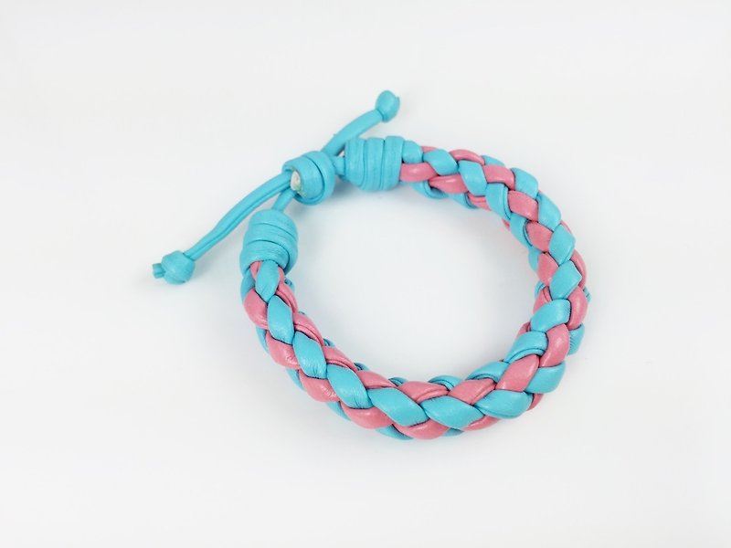 Pink light blue four-stranded braid - สร้อยข้อมือ - หนังแท้ สึชมพู