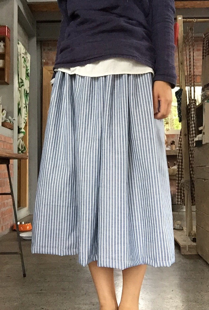 The last one! ! Handmade skirt! Japanese sense of the whole cotton striped blue ballet skirt Peng Peng - Skirts - Other Materials Blue