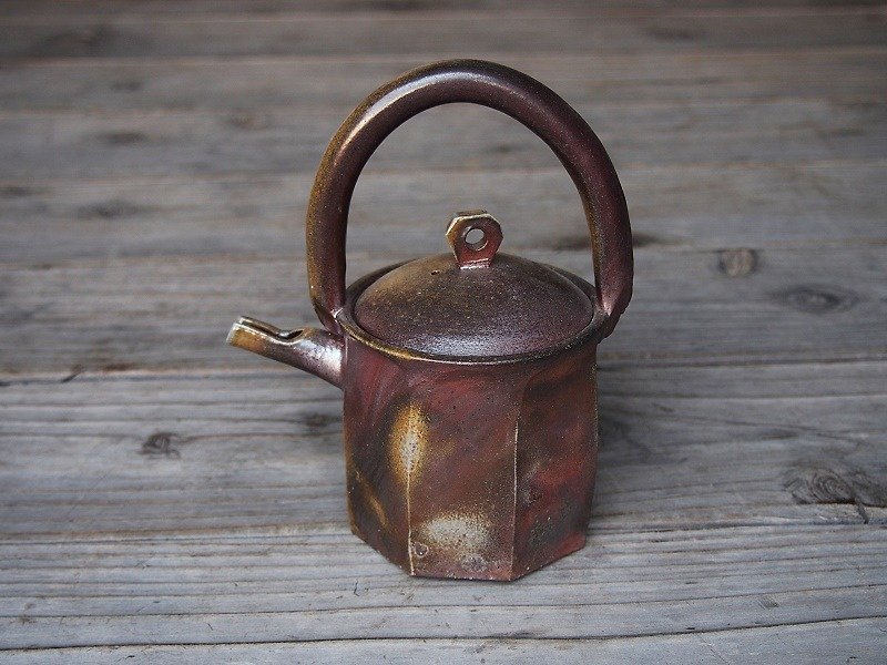 日本岡山備前 陶器 酒器  i-006 - 花瓶/花器 - 其他材質 咖啡色