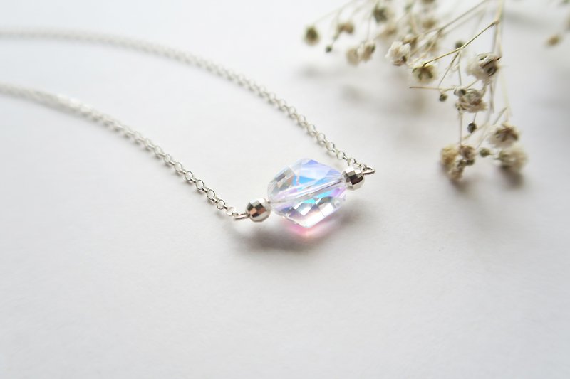 925 sterling silver white color irregular crystal necklace / Mother's Day / gift / Valentine's Day / friends - สร้อยคอ - วัสดุอื่นๆ สีเทา