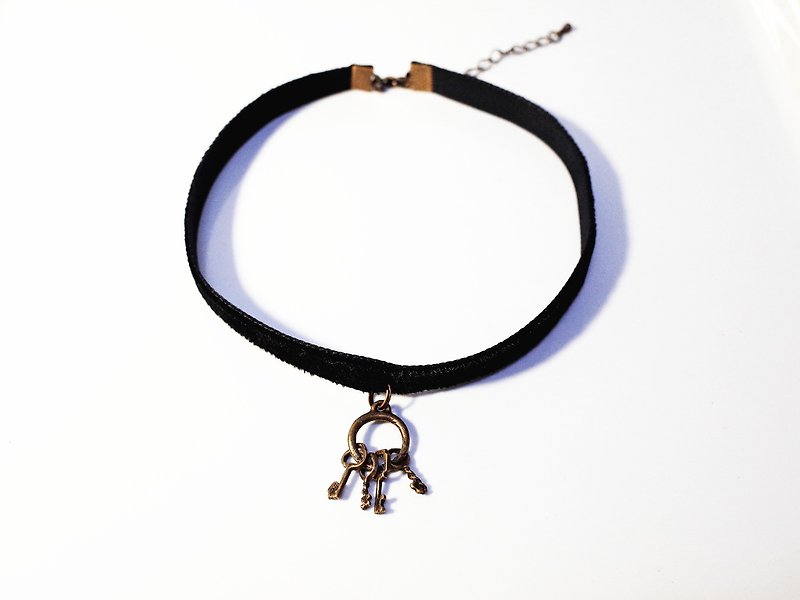 W&Y Atelier - Black Choker , Keys Necklace (4 colors) - Necklaces - Other Materials Brown