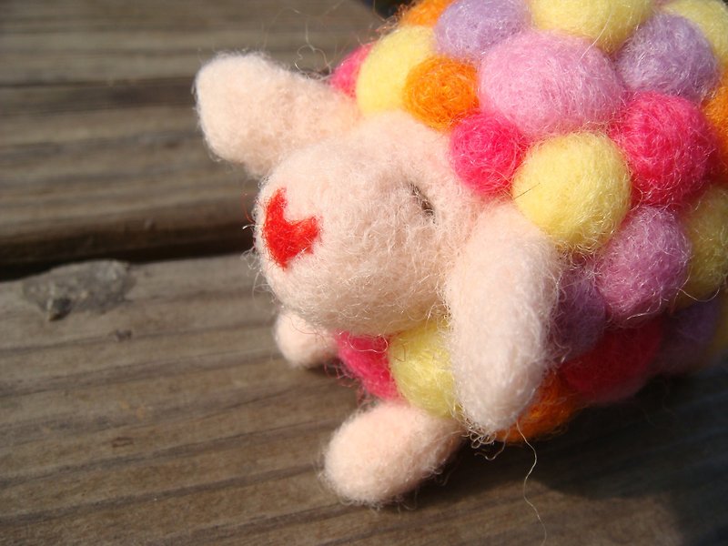 Minibobi hand-made wool felt - Rainbow bleating / keychain - Stuffed Dolls & Figurines - Wool Multicolor
