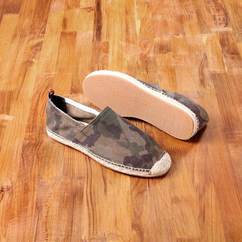Vanger elegant and beautiful ‧ Simple Slip-On hand-hemp straw shoes Va199 suede camouflage - รองเท้าลำลองผู้ชาย - หนังแท้ สีเขียว