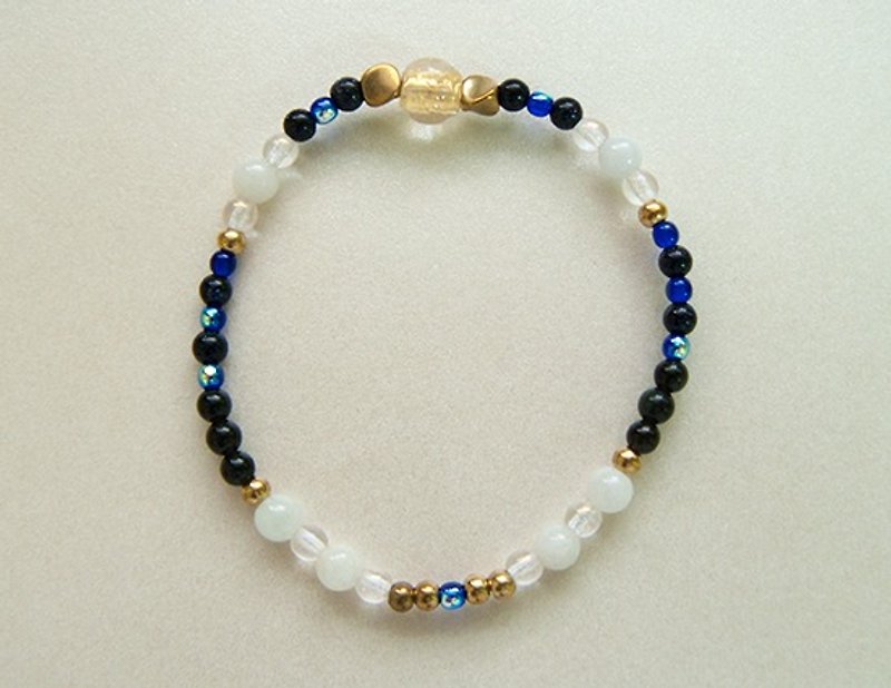 ○ ○ Ying 羱 Czech glass brass pendants - Starlight Blue (hand-made luck gift jewelry Czech glass obsidian Myanmar jade bracelet brass Ying 羱 gift..........) - Bracelets - Other Materials Blue