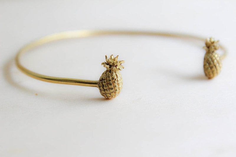 鳳梨黃銅手環 - 手鍊/手鐲 - 其他材質 金色