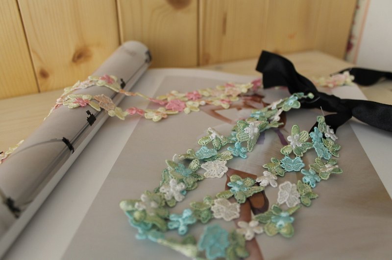 oleta hand made jewelry - double lace flower hair band - เครื่องประดับผม - วัสดุอื่นๆ หลากหลายสี