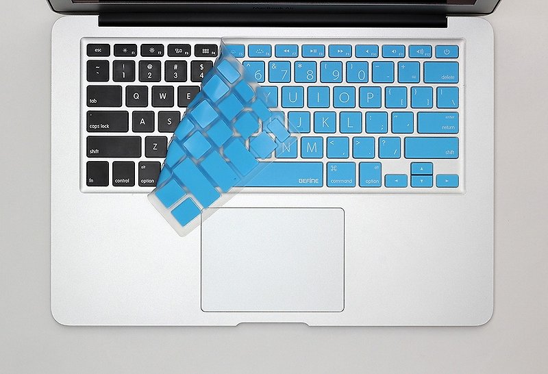 BEFINE MacBook Air 13專用鍵盤保護膜（KUSO英文Lion版）  藍底白字 (8809305221194) 此版無注音 - 電腦配件 - 其他材質 藍色
