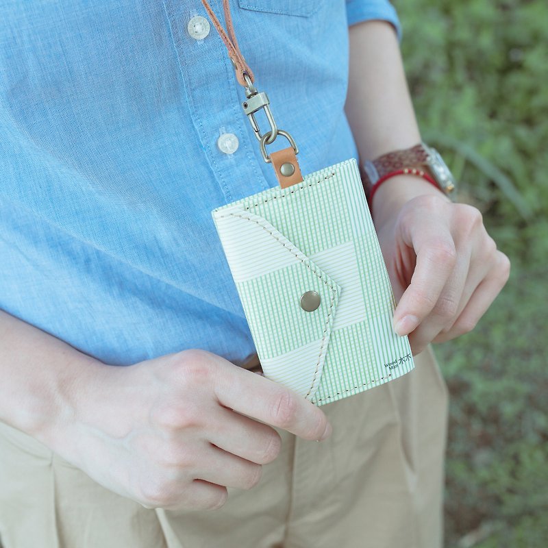 Farmland - TYVEK Paper Wallet - ที่ใส่บัตรคล้องคอ - วัสดุอีโค สีเขียว