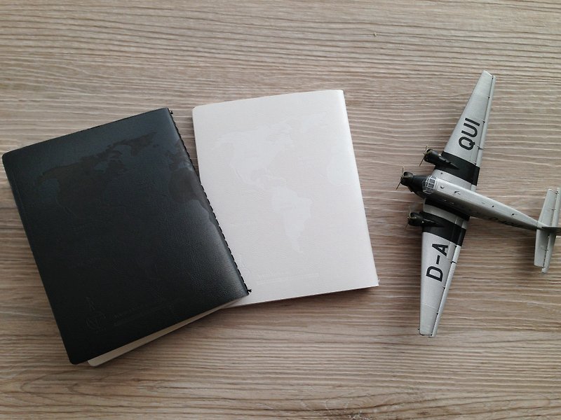 1+1一起去旅行 - Bon Voyage - 旅行日誌 x2套組 - 筆記本/手帳 - 防水材質 黑色