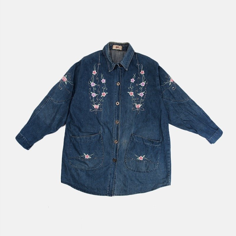 │moderato│ French embroidered jacket embroidered denim shirt retro girl │ London boy and young artists. Personalized boyfriend - Women's Shirts - Thread Blue