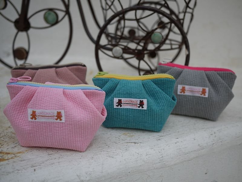 Limited new product macaron feel shell cosmetic bag sundries bag - Toiletry Bags & Pouches - Cotton & Hemp Multicolor