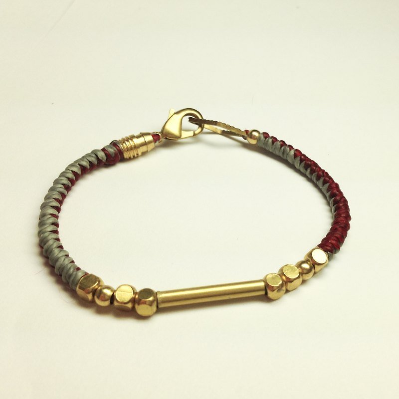 Two-tone rock (bold style for boys). ◆ Simple series of hand-knitted Wax Bronze wire bracelet ◆◆ - สร้อยข้อมือ - วัสดุกันนำ้ สีแดง