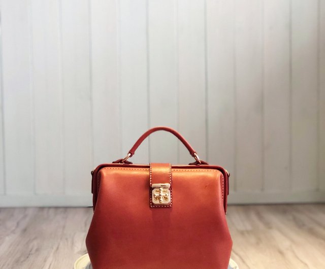 Doctor23】Handmade leather M size Doctor Bag Special Order - Shop