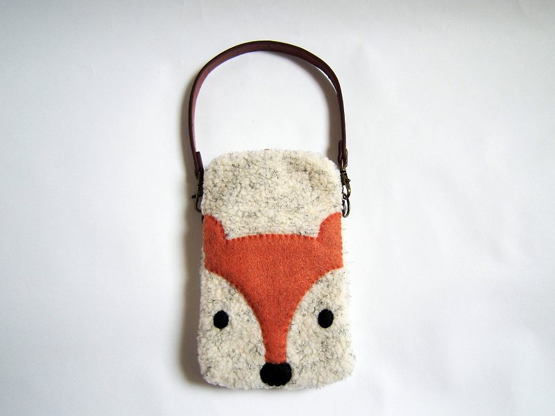 Ottavia orange fox phone bag (with carrying strap) - เคส/ซองมือถือ - วัสดุอื่นๆ สีส้ม