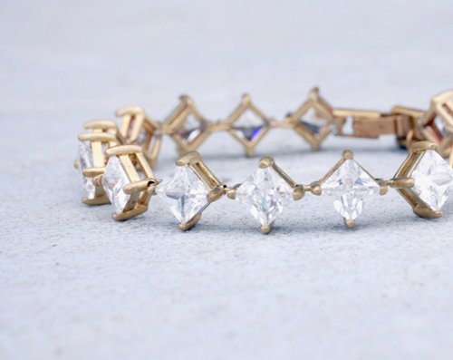 Rhombus Lady Miss diamond zircon paragraph &amp;quot;Once upon a time * Bracelet&amp;quot;