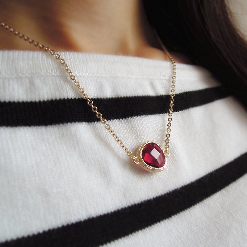 Gift, exquisite and noble, gold-plated edging glass, imitation gemstone, necklace, wine red (40cm / 16吋) - สร้อยคอ - เครื่องเพชรพลอย สีแดง