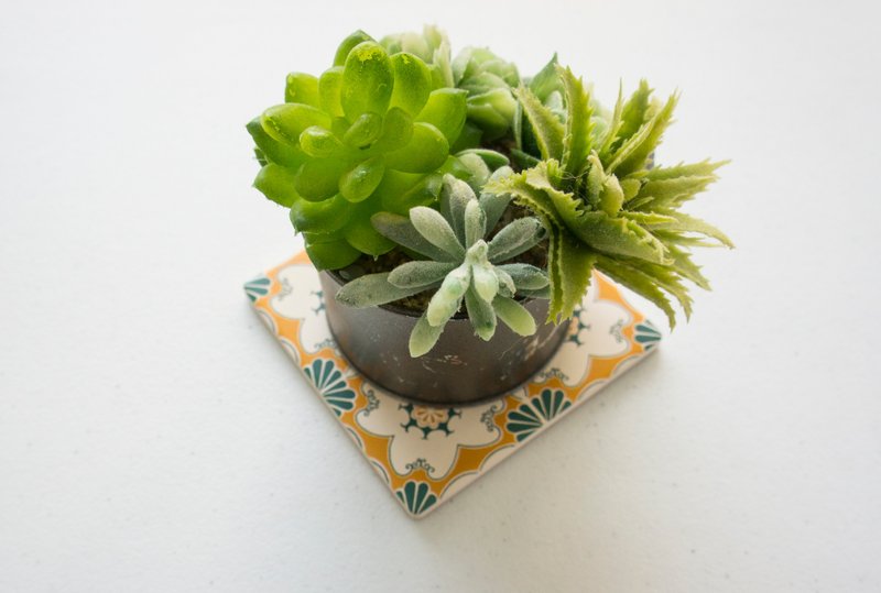 Taiwan Traditional Tiles Coaster 台灣爿爿花陶瓷吸水杯墊 - 復古黃 - 杯墊 - 其他材質 