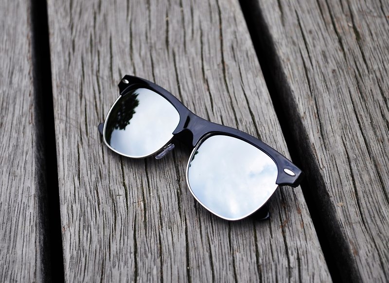 Sunglasses│Black Half Rim Frame│Silver Lens│ UV400 protection│2is SeanS8 - แว่นกันแดด - โลหะ สีเงิน