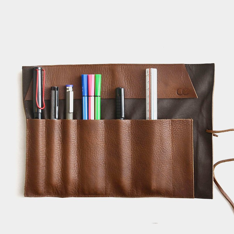 【椰汁壽司】牛皮筆袋 皮革鉛筆盒 工具袋 鋼筆 捲軸式 客製刻字 - 鉛筆盒/筆袋 - 真皮 咖啡色
