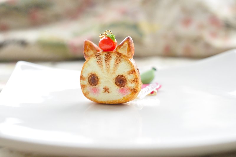 Sweet Dream☆Year every year there is a small fish toast - Charms - Clay Orange
