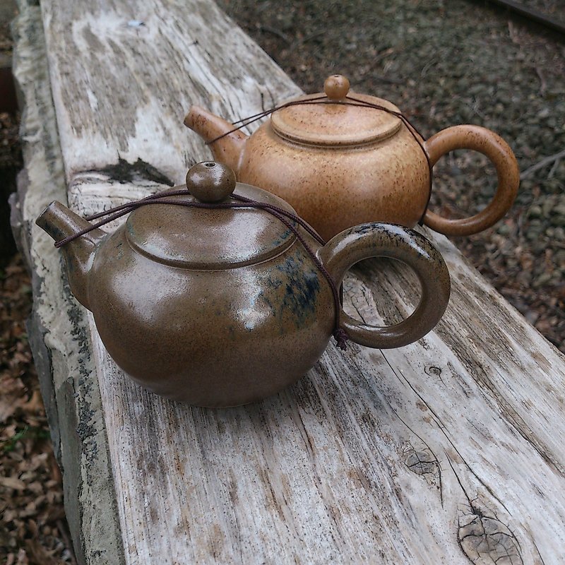 [Tianxing Kiln] Living Pottery Series_Handmade Teapot (Basic) - Teapots & Teacups - Other Materials Multicolor