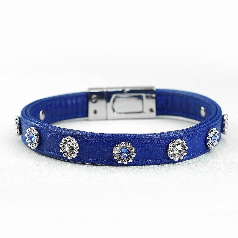 "CHIC DOG leather dog dog brand" [leather collar leather collar collar] flowers - Collars & Leashes - Genuine Leather Multicolor
