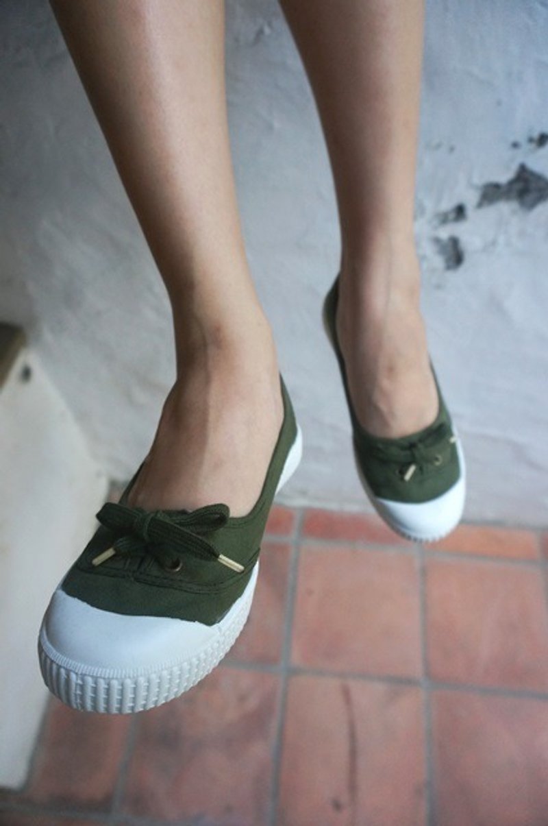 victoria西班牙國民手工鞋-軍綠色KAKI - 女款休閒鞋 - 棉．麻 綠色