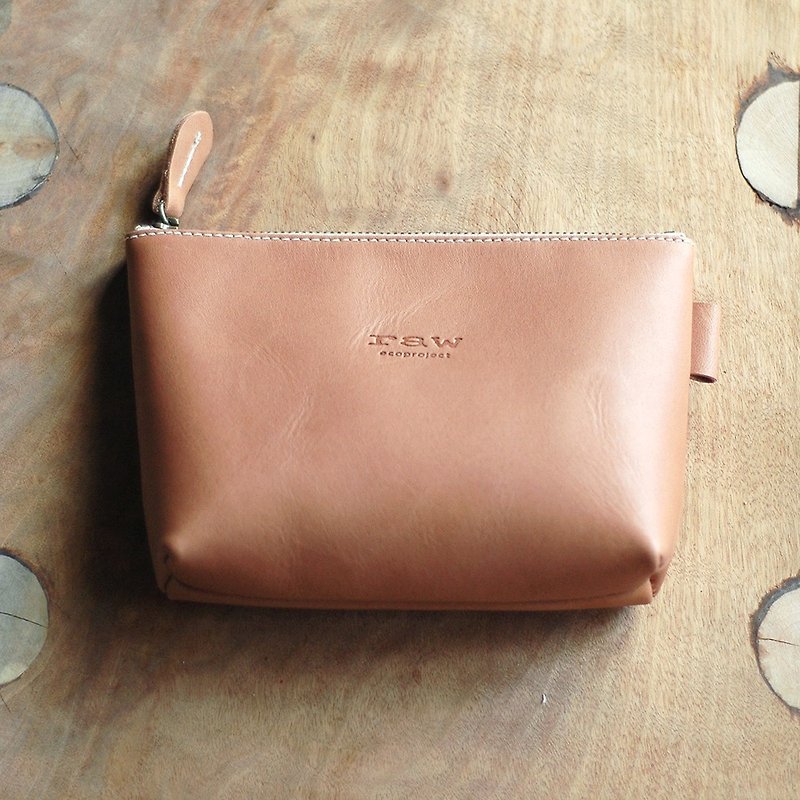 Leather Pouch / leather cosmetic bag - primaries - กระเป๋าเครื่องสำอาง - หนังแท้ สีทอง