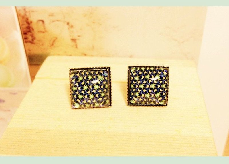 [Winter] Kaleidoscope - Earrings & Clip-ons - Other Metals Multicolor